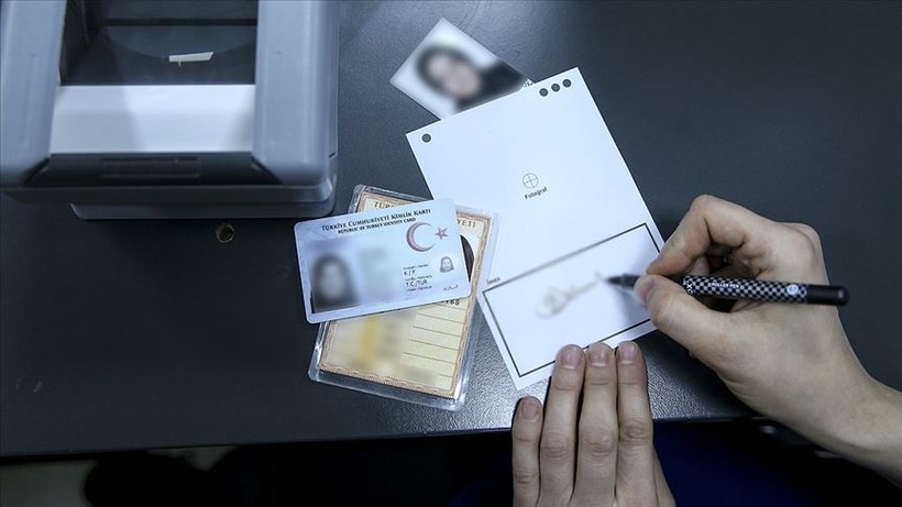 Eski kimlik sahibi olanlar hemen değiştirin! İçişleri Bakanlığı duyurdu: Eğer sahip değilseniz işlem yapamazsınız - Resim: 6