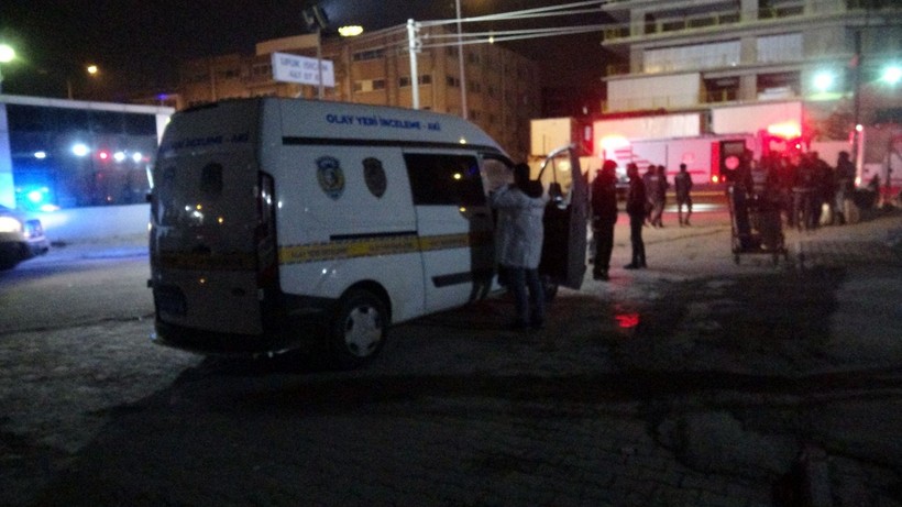 İzmir'deki vinç kazasında ölenlerin kimlikleri belli oldu: İşçilerden Baykal Gürbüz 2 ay önce baba olmuştu - Resim: 15