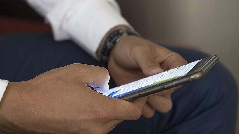 Cumhurbaşkanı Recep Tayyip Erdoğan'dan gençlere telefon ve tablet müjdesi: Telefon ve tabletten ÖTV alınmayacak - Resim: 1