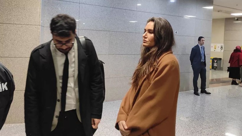 Habertürk yazarı Murat Bardakçı'dan Eda Taşpınar'ın skandal cami pozuna yorum - Resim: 2