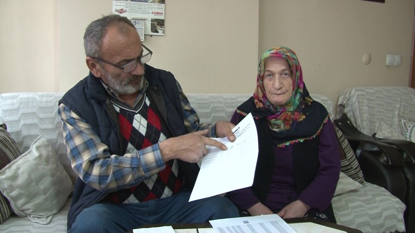 Tüm hesaplarını boşalttılar! Yaşlı çift dolandırıldığını bakın nasıl öğrendi? - Resim: 7