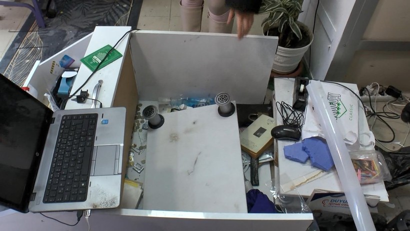 Bayrampaşa'da, platonik aşık olduğu kızın arkadaşının mağazasına havai fişekle saldırdı! Saldırı sonrasında attığı mesajla pişman olmadığını söyledi - Resim: 7
