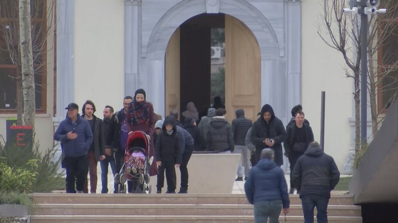 Rami Kütüphanesi'nde ilk gün yoğunluğu - Resim: 7