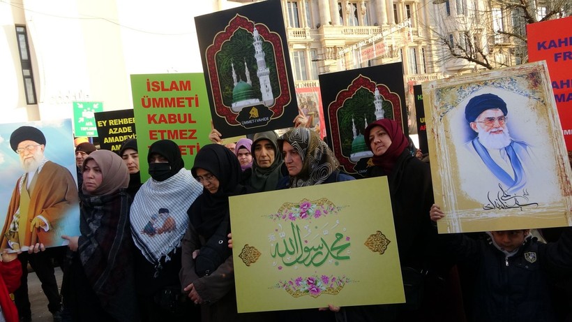 Fransız karikatür dergisi İstanbul’da protesto edildi - Resim: 4