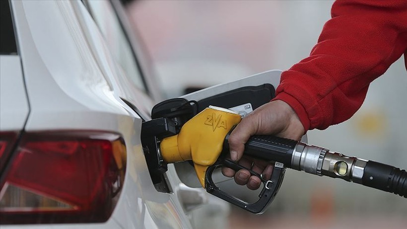 Depoları doldurmak için son saatler! Benzine bir zam daha kapıda: 17 Ocak Salı güncel akaryakıt fiyatları - Resim: 2