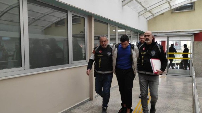 Kocaeli'de otobüs şoförüne canice saldıran şahıs adliyede! Talihsiz sürücü dehşet anlarını anlattı - Resim: 2