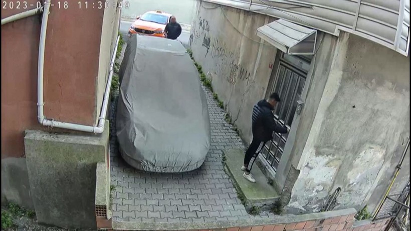 Taksicileri özel şoför gibi kullanıyor ancak ücret ödemeden kaçıyor - Resim: 2
