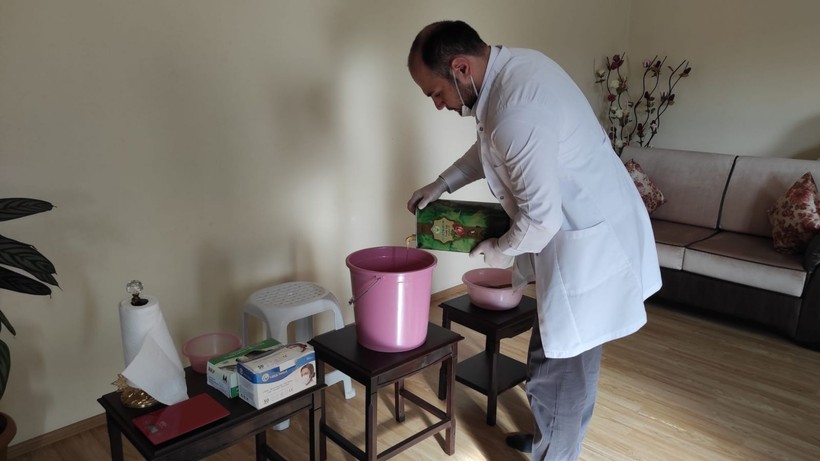 Türkiye'de bir ilk: Tıp öğrencisinden ilginç şifa! Ürettiği sabun kapış kapış satılıyor - Resim: 3