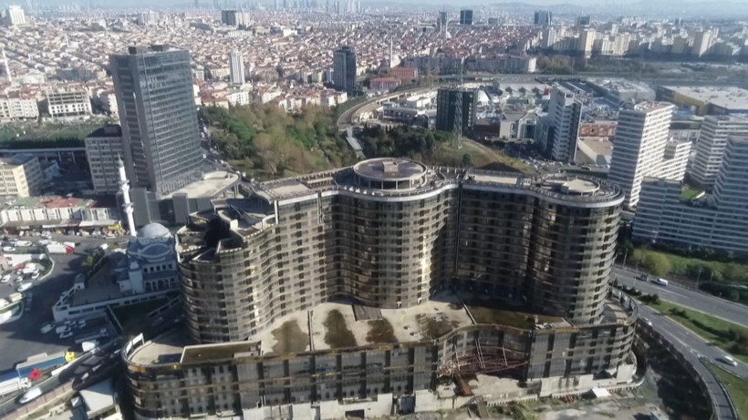 Fadıl Akgündüz Caprice Gold davasında dün tutuklandı: Caprice Gold mağdurlarının hayalleri harabe oldu! İstekleri binanın yatırımcılara devredilmesi - Resim: 2