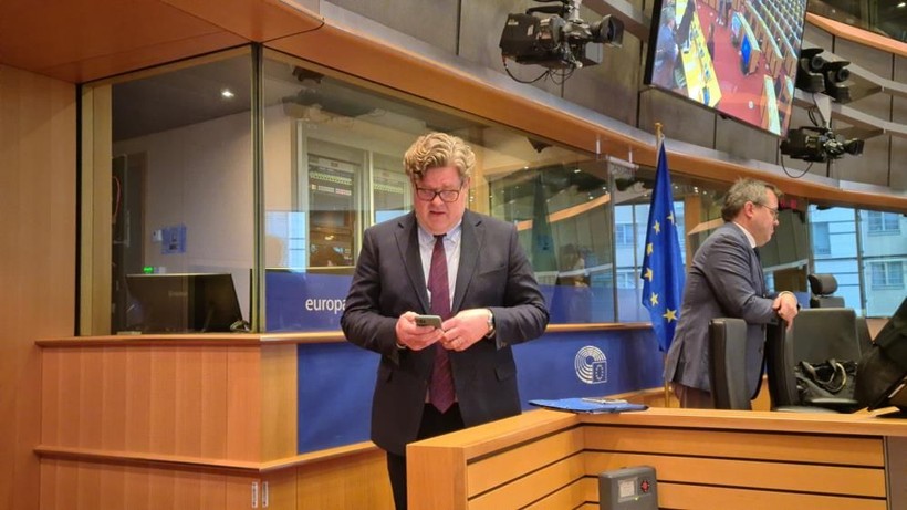 İsveç Adalet Bakanı Gunnar Strömmer, Türkiye sorusunu cevaplamaktan kaçtı! Yardımcısı kurtardı - Resim: 1