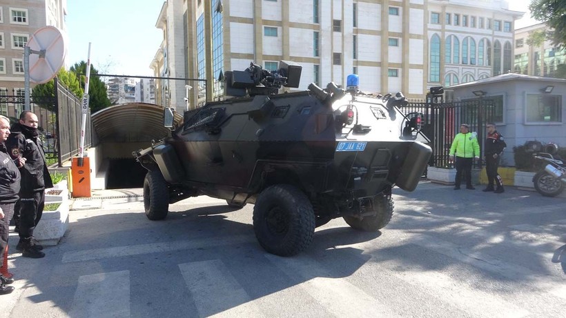 Antalya'da kumar borcu kavgasında ortalık kan gölüne döndü! Cani adam 3 kişiyi gözünü kırpmadan vurdu - Resim: 4