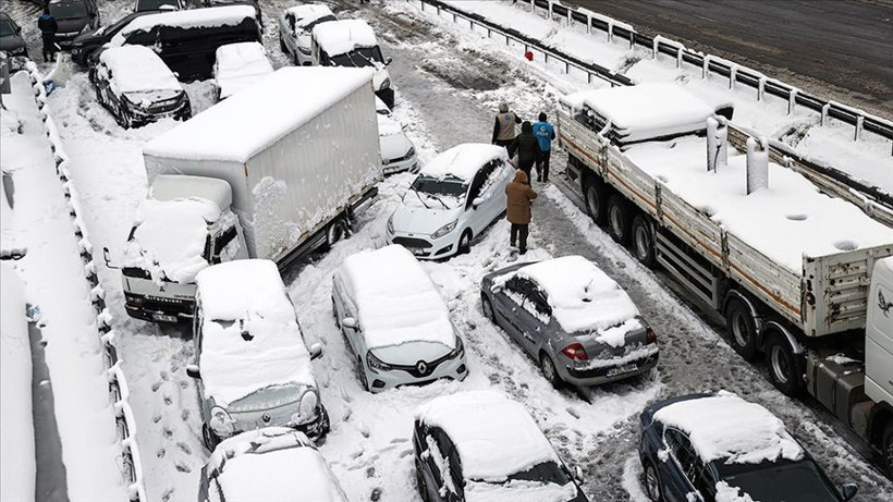 İstanbul'a yoğun kar uyarısı! Sömestr tatiline pazartesi günü de dahil edilecek mi? - Resim: 11