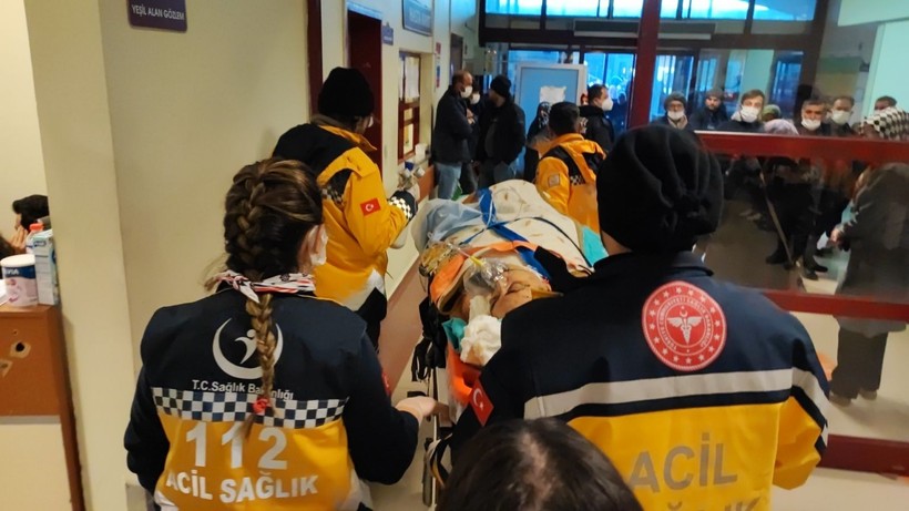 222 saat sonra enkazdan çıkarılan Melike İmamoğlu'nun ilk sorusuna kimse yanıt veremedi - Resim: 5