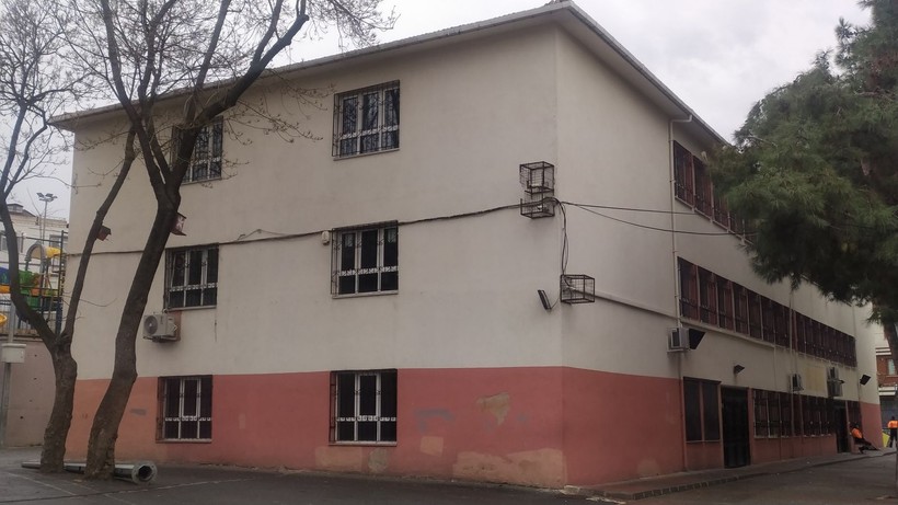 İstanbul Valiliği tahliye edilecek okul listesini paylaşmıştı: Deprem riskli görülen 93 okuldan tahliyeler sürüyor - Resim: 4
