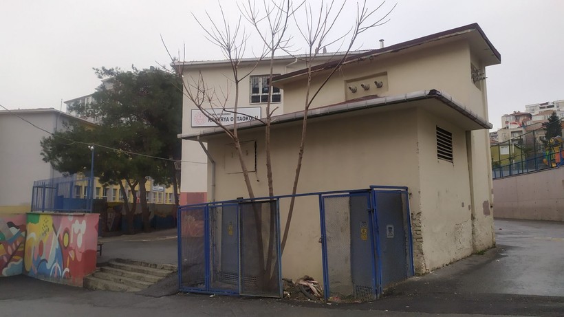 İstanbul Valiliği tahliye edilecek okul listesini paylaşmıştı: Deprem riskli görülen 93 okuldan tahliyeler sürüyor - Resim: 5