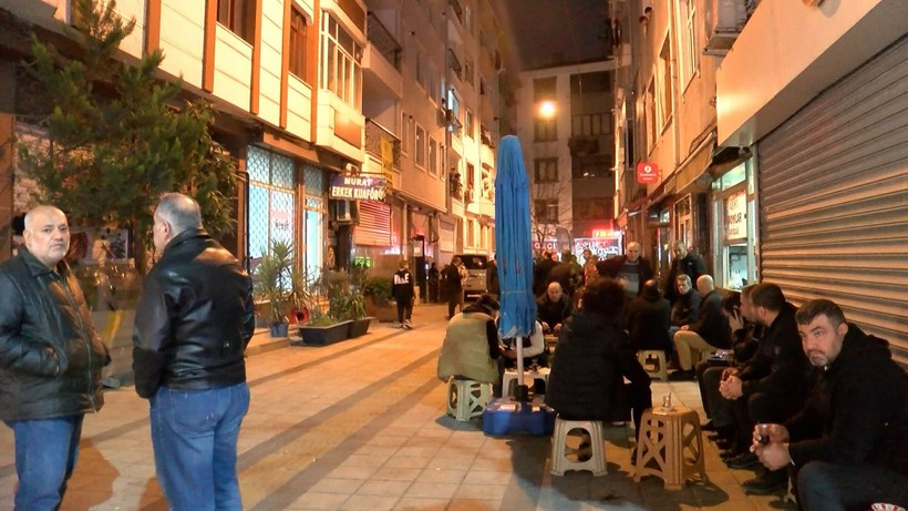 Esenler'de 'gürültü' kavgası kanlı bitti, sokak çığlık sesleriyle yankılandı - Resim: 6