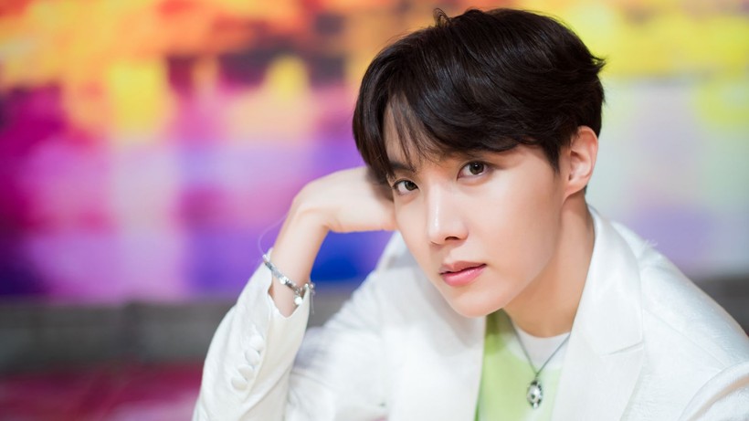 Big Hit Music duyurdu: K-pop grubu BTS üyesi Kim Seok-jin'in ardından J-Hope da askere gidiyor - Resim: 7