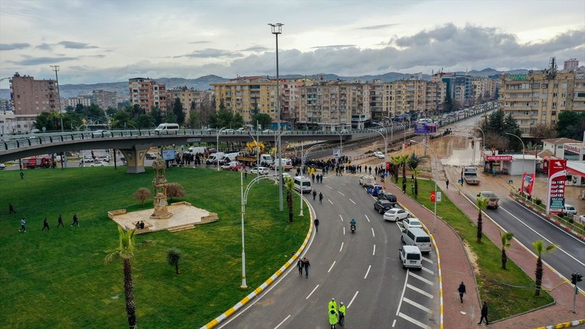 Şanlıurfa ve Adıyaman'da yaşanan yoğun yağışlar sele neden oldu: 16 vatandaşımız hayatını kaybederken 4 kişi hala kayıp - Resim: 6