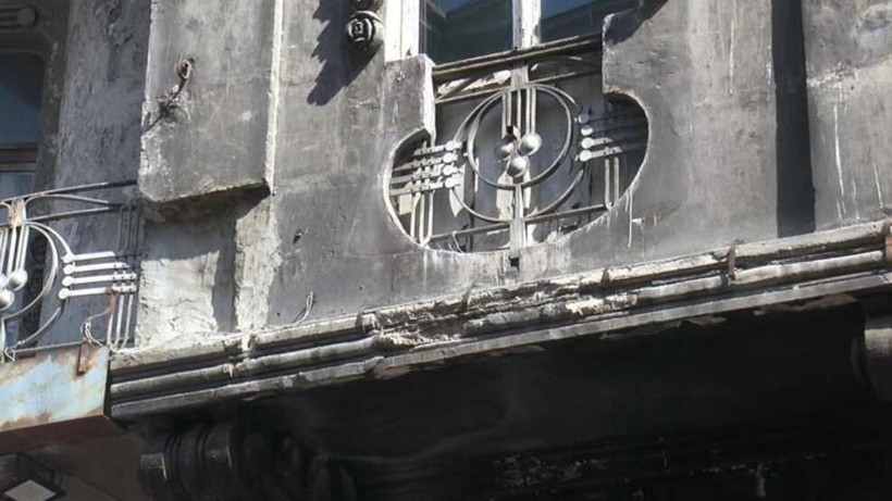119 yıllık tarihi Vlora Han harabeye döndü! - Resim: 10