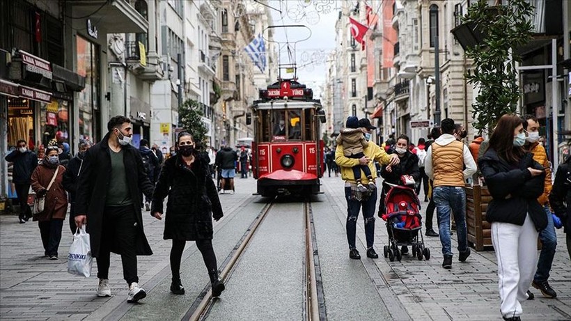 Türkiye İstatistik Kurumu ölüm ve doğum oranlarını paylaştı: Kadınlar erkeklerden daha uzun yaşıyor - Resim: 1