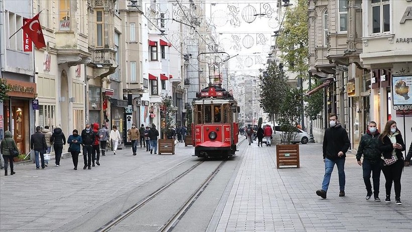 TÜİK verileri gelir dağılımını özetledi: Türkiye'de en zenginlerin oluşturduğu yüzde 20, gelirin yarısı kapsıyor - Resim: 7