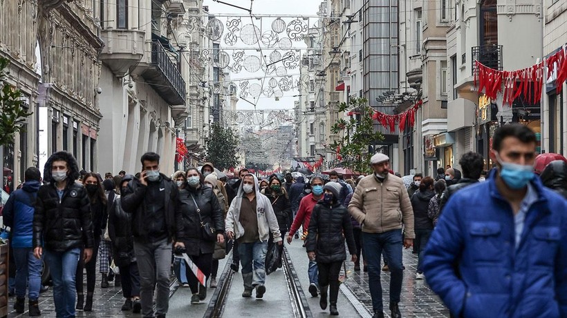TÜİK verileri gelir dağılımını özetledi: Türkiye'de en zenginlerin oluşturduğu yüzde 20, gelirin yarısı kapsıyor - Resim: 9