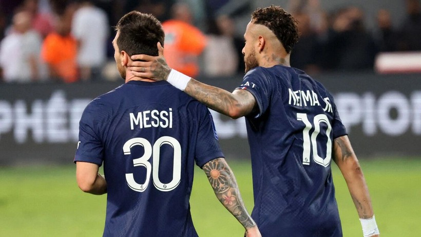 PSG'den ayrılmaya hazırlanan Messi'ye çılgın teklif! 1 milyar euro kazanacak... - Resim: 8