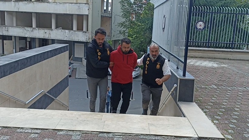 Müge Anlı'ya konu olan Sevgi Demirci cinayetinde kan donduran detaylar ortaya çıktı! Şüpheli Ömer Y. cinayetleri nasıl işlediğini tüm detaylarıyla anlattı! - Resim: 12