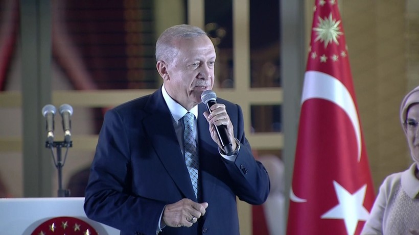 Ezber bozulmadı! Cumhurbaşkanı Recep Tayyip Erdoğan yüzbinlere balkon konuşmasını Külliye'den yaptı - Resim: 25