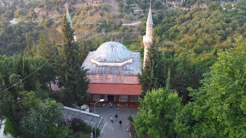 İslam aleminde bayram namazı coşkusu! Camiler doldu taştı - Resim: 109