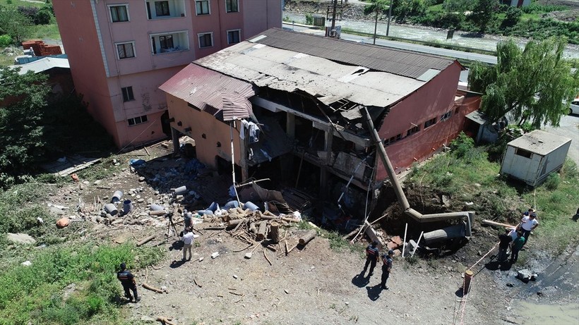 Trabzon'da endüstriyel temizlik tesisindeki patlama! 1 kişi öldü - Resim: 7