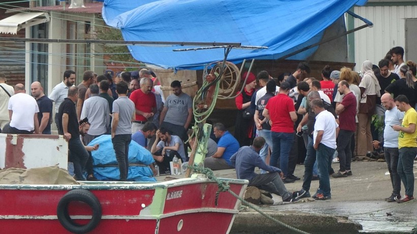 Çapa ile denize atlayıp intihar etti: Sosyal medyada paylaştı - Resim: 7