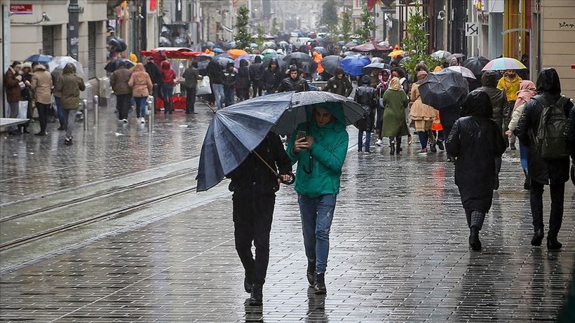 Meteoroloji hava durumu tahmin raporunu paylaştı! İstanbullular dikkat hazırlıksız yakalanmayın - Resim: 1