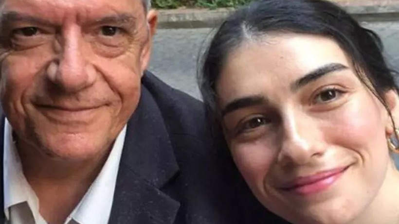 Hazar Ergüçlü'nün acı günü! Hazar Ergüçlü'nün babası Süleyman Ergüçlü yaşamını yitirdi - Resim: 1