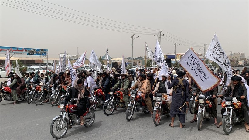 Taliban yönetimi ülkeye hakim olmasının 2. senesini kutladı - Resim: 12