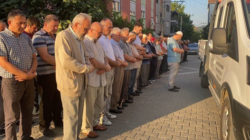 Zonguldak'taki baltalı vahşette kan donduran detaylar! Dehşetten 1 gün önce bakın neler olmuş - Resim: 4