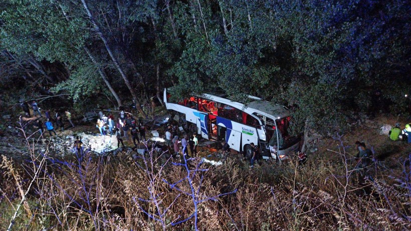 Yozgat'ta 12 kişiyi hayattan koparan kazanın sebebi ortaya çıktı! Otobüs şoförü kalp krizi geçirmiş - Resim: 19