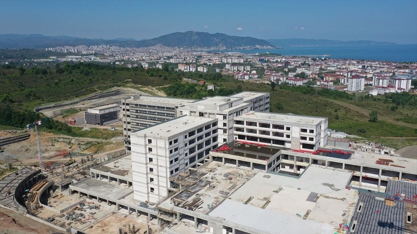 Yapımı devam eden Ordu Şehir Hastanesi'nin 2024 yılında hizmete girmesi bekleniyor - Resim: 2