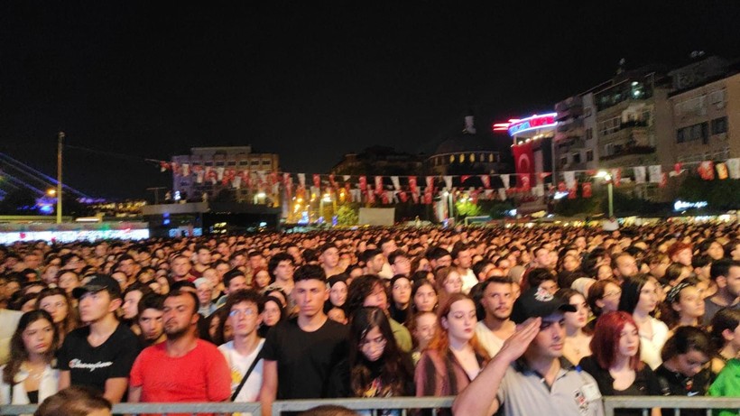 Koceli'de konser veren Teoman basın mensuplarını kovdu - Resim: 7