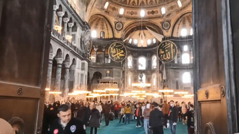 Ayasofya Camii'nde restorasyon: İbadet ve ziyarete açık olacak - Resim: 4