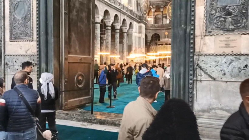 Ayasofya Camii'nde restorasyon: İbadet ve ziyarete açık olacak - Resim: 8
