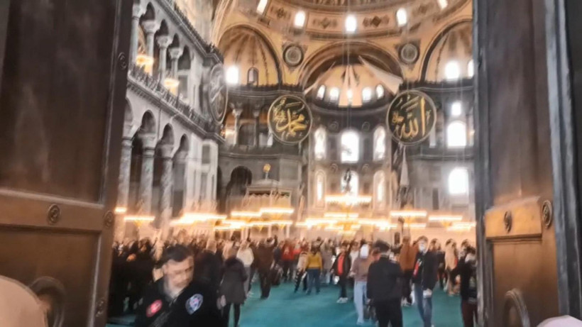 Ayasofya Camii'nde restorasyon: İbadet ve ziyarete açık olacak - Resim: 3