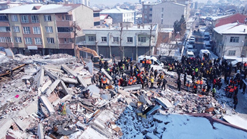 ABD'li deprem uzmanından çarpıcı açıklamalar: Kahramanmaraş depreminin büyüklüğü 8,4'e ulaşabilirdi - Resim: 1