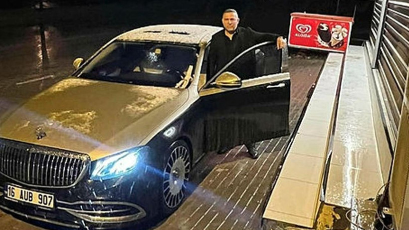 Bursa’da kanlı infaz! Sosyal medyadan dehşet anlarını canlı yayınladı - Resim: 1