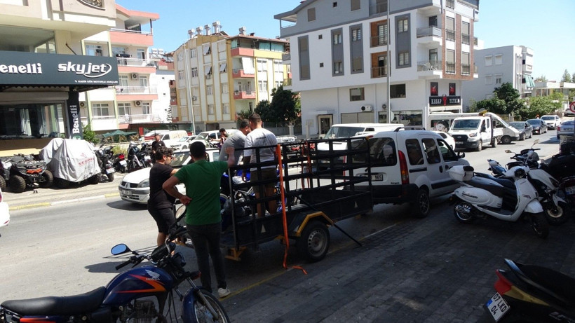 Parasını ödediklerini söyledikleri motoru alamayınca, römorka yükleyip götürdüler - Resim: 6