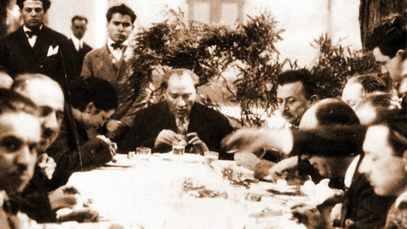 Cumhuriyet'in yüzüncü yılına özel: 100 fotoğrafla Atatürk'ün anıları - Resim: 49
