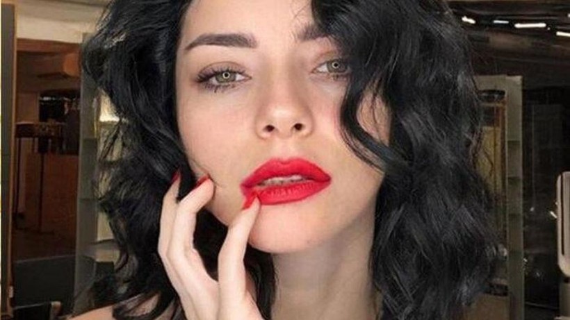 Oyuncu Merve Boluğur'un Halloween tarzı sosyal medyanın gündeminde! - Resim: 1