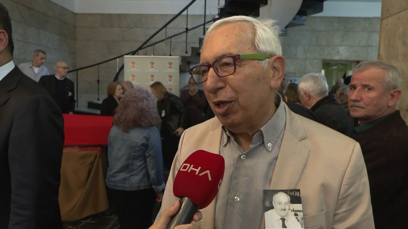 Gazeteci Osman Saffet Arolat son yolculuğuna uğurlandı - Resim: 8