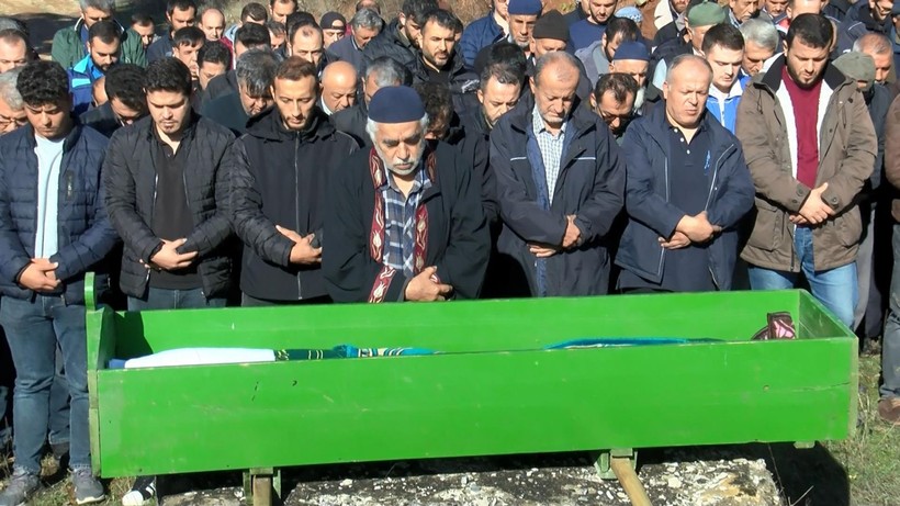 Bursa'da 5 yaşındaki Deniz dişi çekildikten sonra ölmüştü! Aile 'ihmaller zinciri' dedi, diş kliniği kapatıldı - Resim: 5