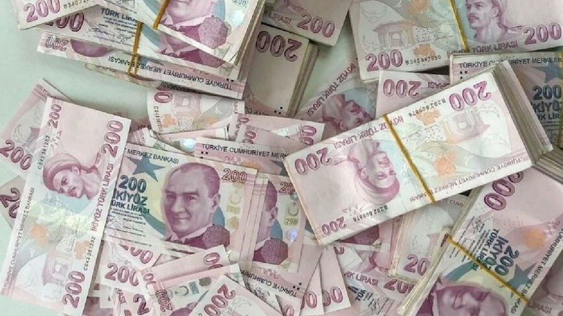 Yeni yıla geri sayım başlarken gözler asgari ücrette! Uzman isim hesap yaptı! Yeni asgari ücret kaç TL olacak? - Resim: 1